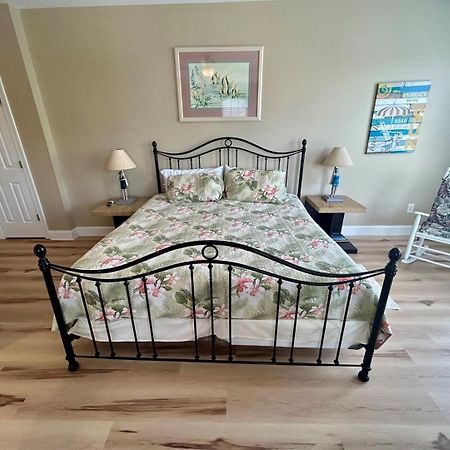 Blue Dolphin Home Миртъл Бийч Екстериор снимка